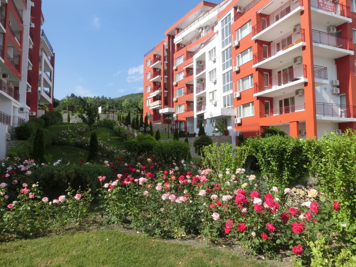 Sea View Apartment, Panorama, Pools And Beach, Sveti Vlas Exterior foto